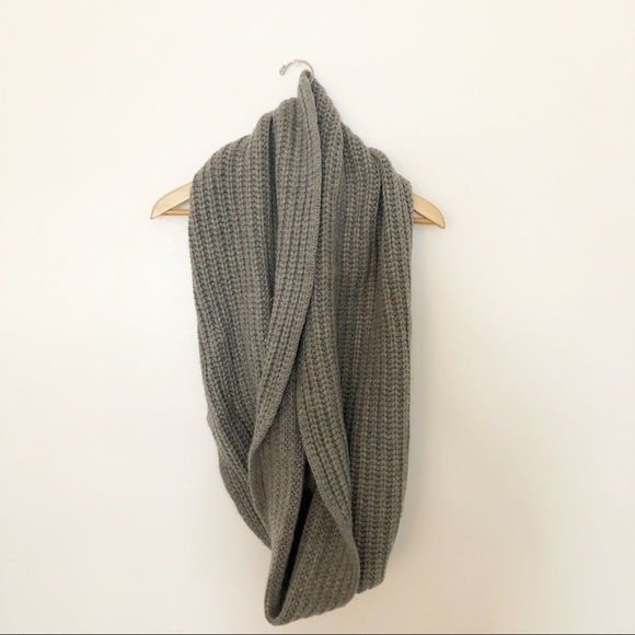 J. Crew Accessories - J. Crew | Wool Blend Infinity Scarf